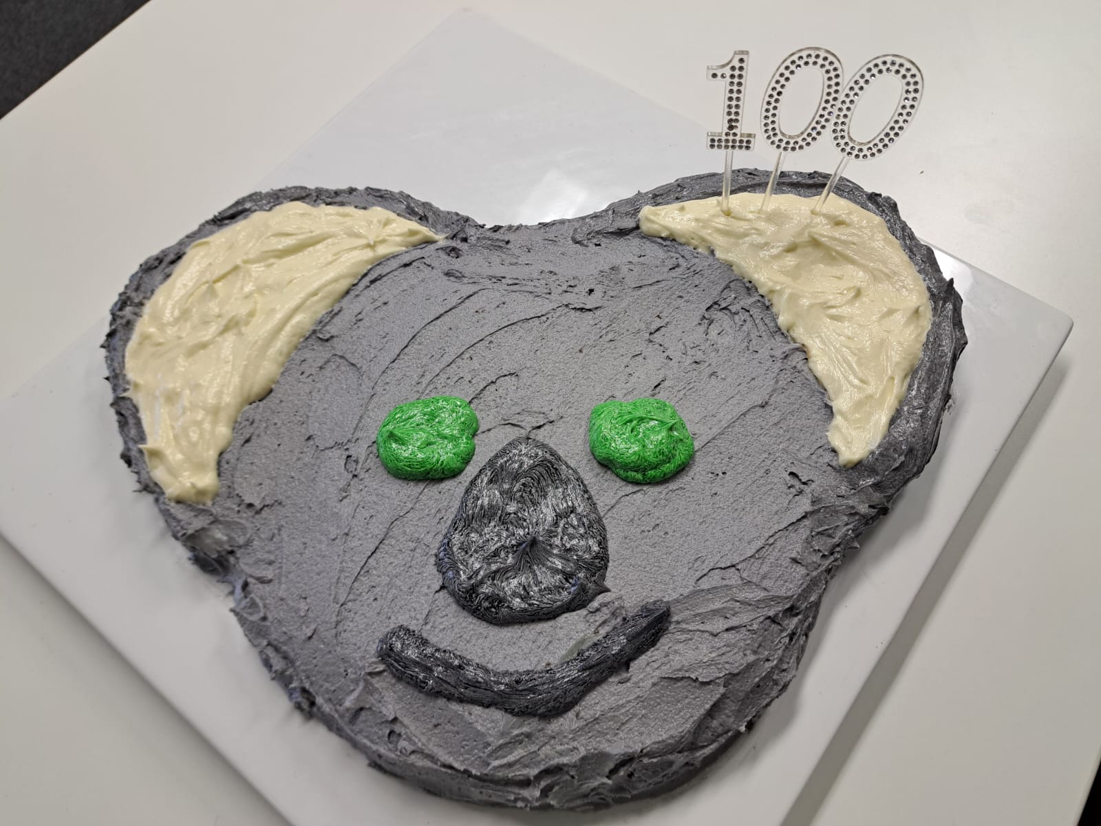 Cake of ALGEE Koala with 100th candles in the ear